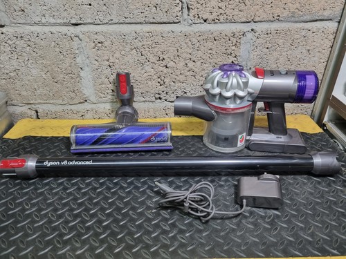 Dyson advanced stick - v8,