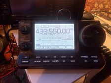 Icom IC-7100 HF/VHF/UHF