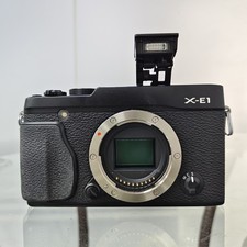 Fujifilm X Series X-E1 16.3 MP