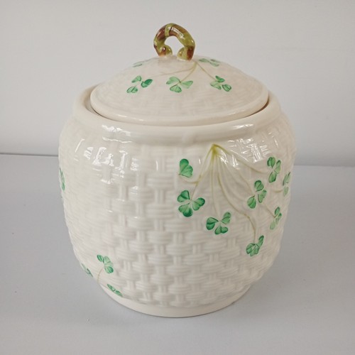 Belleek irish pottery - belleek, cream