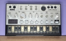 Korg Volca Bass Synthesizer