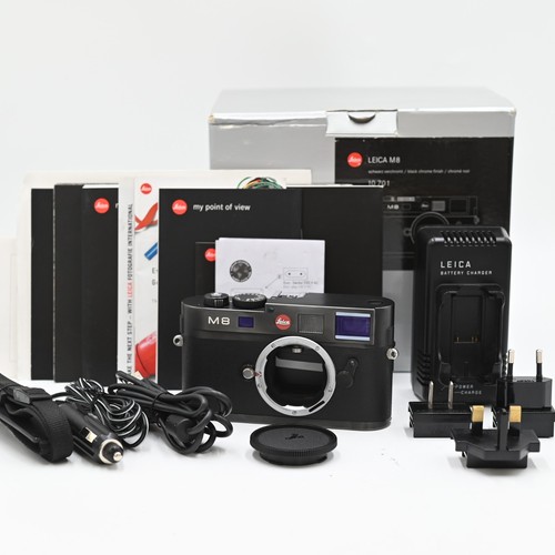 Leica black 3mp digital - leica,