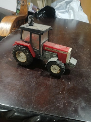 Britains farm toys spares - britains,