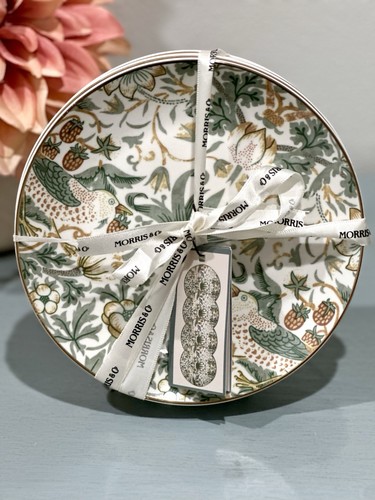 William morris co strawberry - morris,