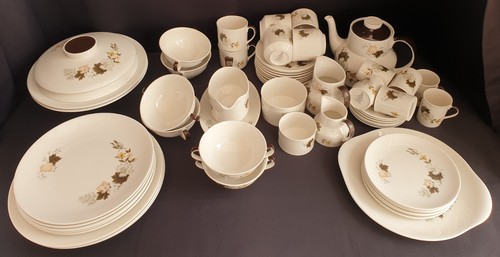 Vintage royal doulton bone - royal,