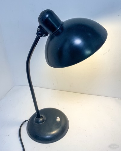 Kaiser idell bauhaus - 6556, desk