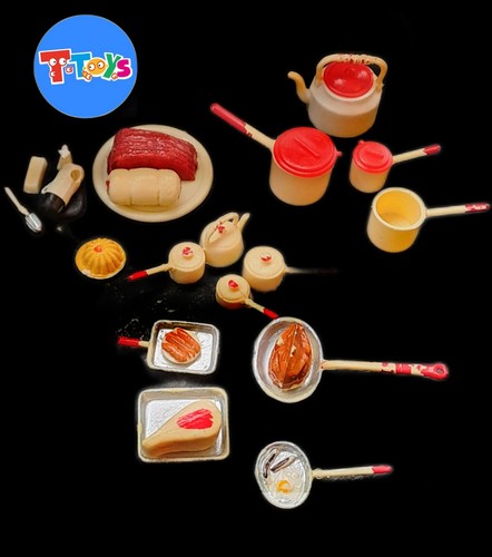 Vintage dolls house - dolls,