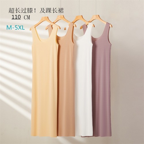 Lady full slips under - full, dress