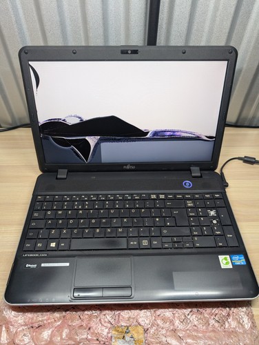 Fujitsu lifebook a512 - fujitsu,