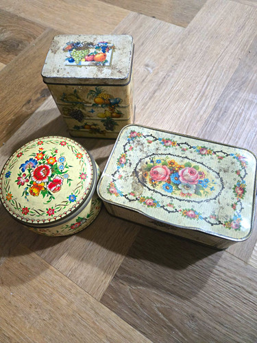 Vintage metal storage tins - 3,