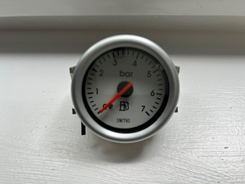 Smiths fuel pressure - pressure, guage