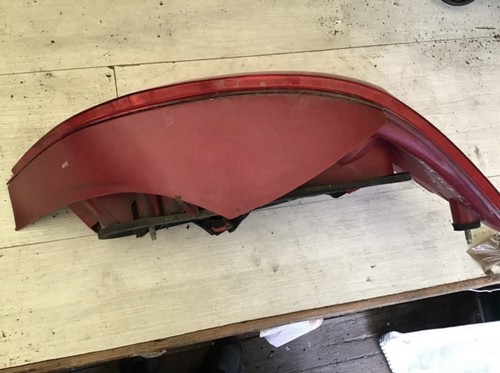 Rear tail light right - rear,