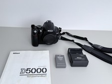 Nikon D5000 body body - 10850 shots