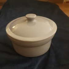 Moira Pottery Stoneware Individual 1/2 pint Lidded Casserole Pot 