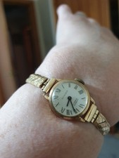 9ct hallmarked vintage ladies watch