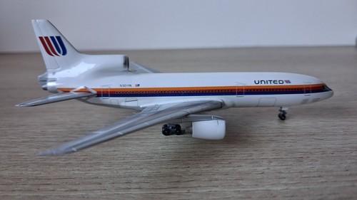 Dragon wings 400 united - wings, 1/400