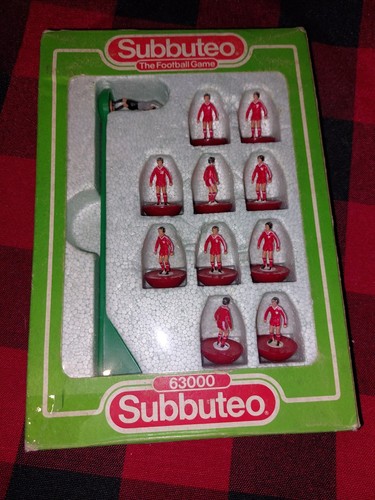 Subbuteo ref 663 - ref,
