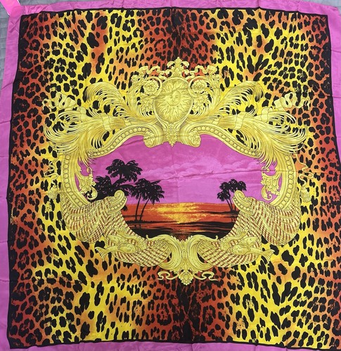 Bnwt versace for animal - bnwt,