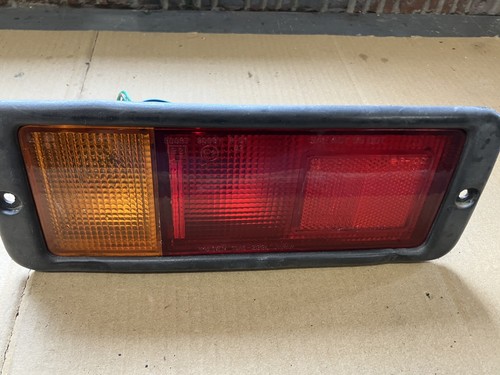 Mitsubishi pajero tail light - mitsubishi,
