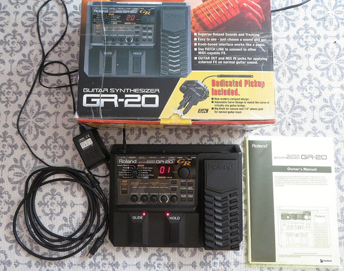 Roland synthesiser with - roland,