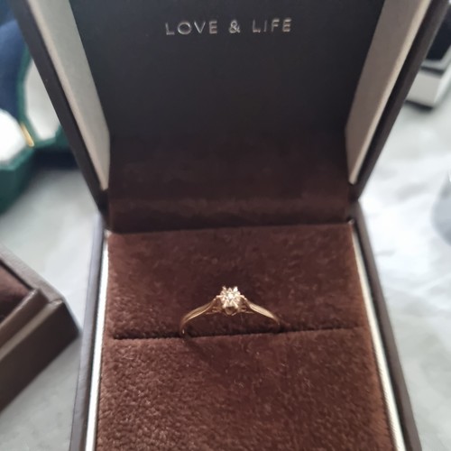 9ct diamond ring - 9ct,