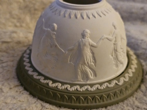 Wedgwood green jasperware - green,