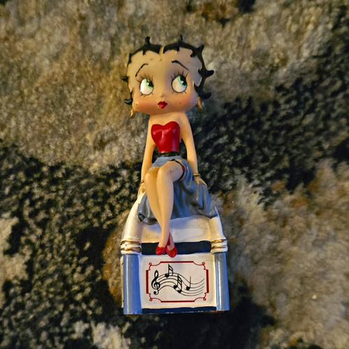 Betty boop mini juke box - c&s,