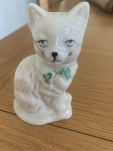 Belleek cat figurine blue - 4,