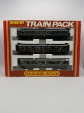 Hornby R369 OO Gauge  3 Car