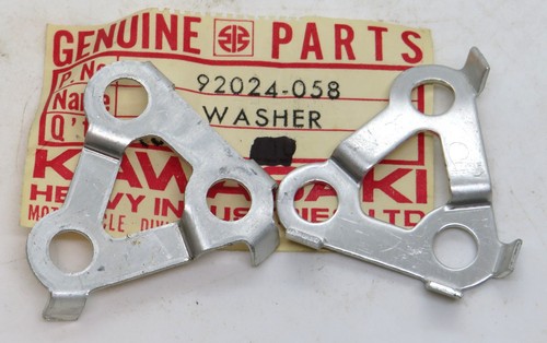 92024 058 kawasaki oil - oil, pump