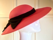 vintage coral wedding hat by Bermona stylish vintage hat