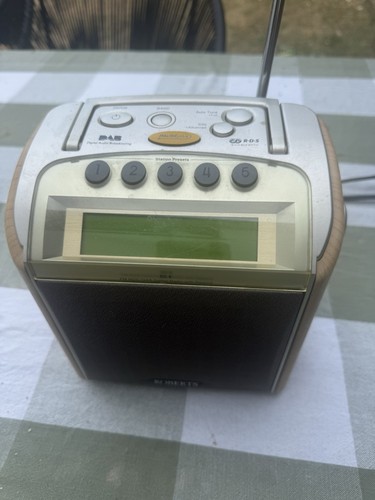 Roberts dab radio live - roberts,