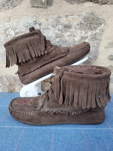 Manitobah mukluks moccasin - manitobah,