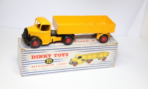 Dinky 921 bedford articulated - dinky,