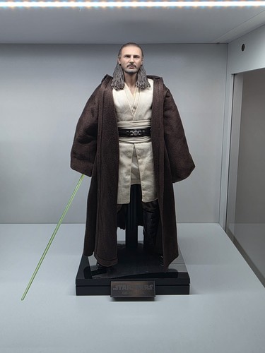Hot toys qui gon - qui,