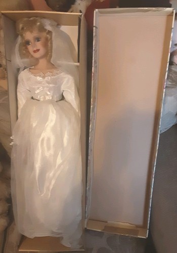 Huge knightsbridge - 28",