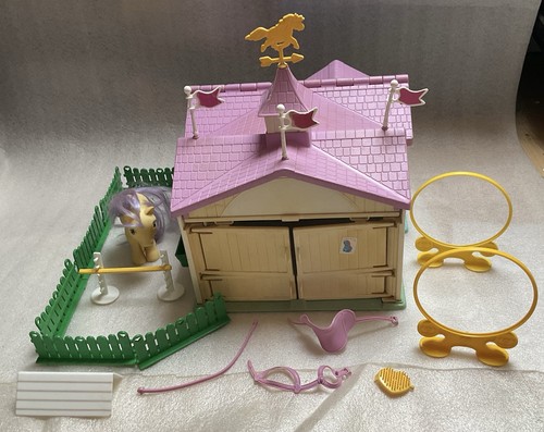 Little pony show stable - little,