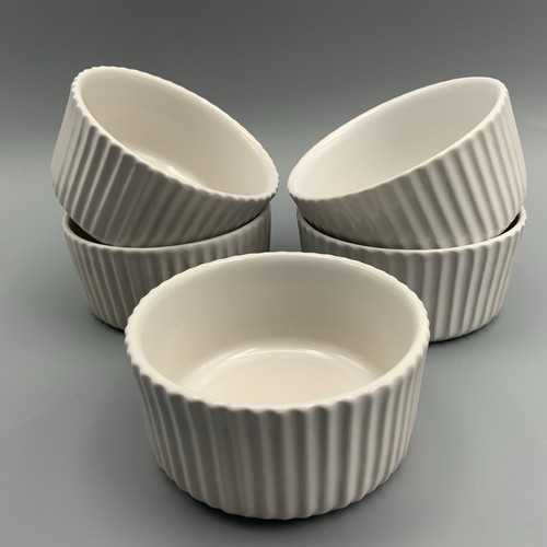 White ceramic ramekins plain - white,