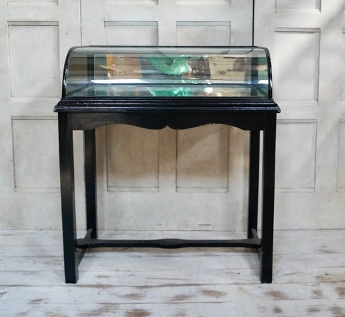 Victorian ebonised bow fronted - bow,