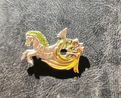 Proteus 2003 seahorse pendant - 2003,