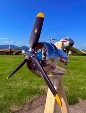 Wright R-1820 Radial Engine Half-Model (1:5 Scale) B-17 Flying Fortress Edition