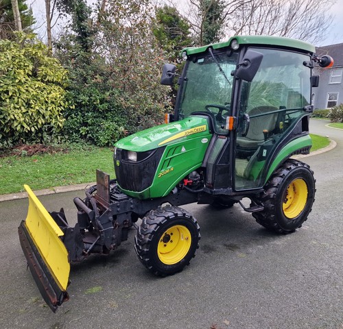 2019 john deere 2026r compact - deere,
