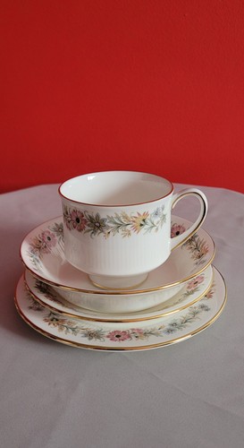 Royal albert bone china - bone, tea