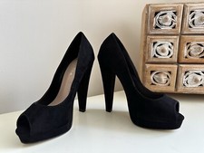 BNWOB - Carvela Platform Peep