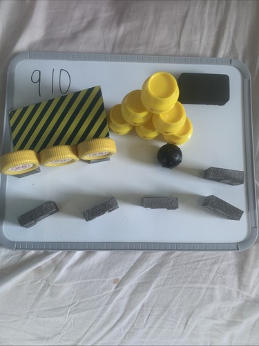 Robot wars assault course - robot,