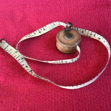 Antique Victorian Tiny Boxwood Winding Retractable 36" Tape Measure