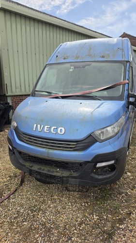 Iveco daily 2016 - iveco,