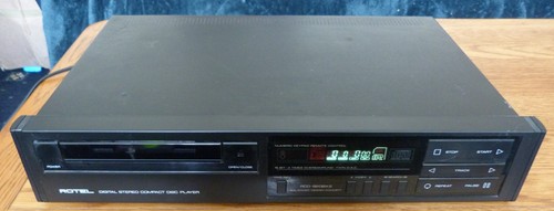 Rotel rcd 820bx2 - rcd-820bx2, player