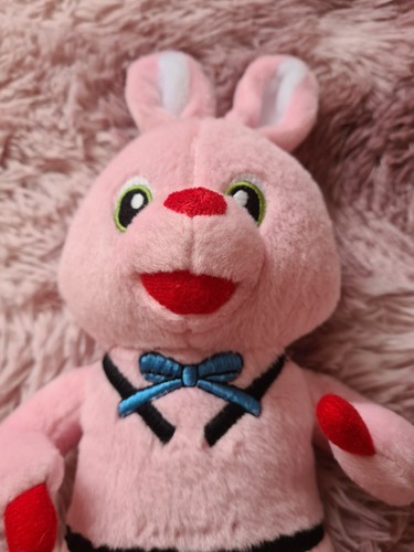 Duracell drumming pink rabbit