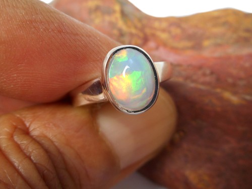 Small natural australian opal - small,